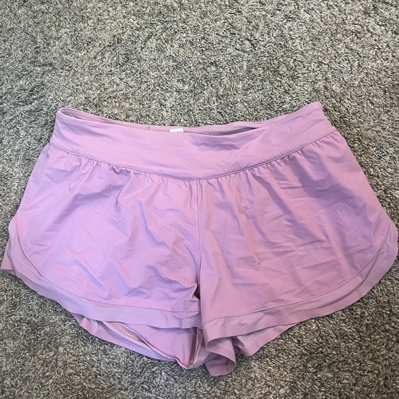 NWOT Lululemon speed up short 4” - Picture 2 of 5